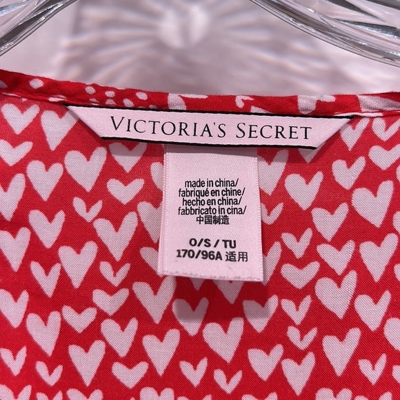 Victoria’s Secret cherry red heart print, short sleeve cover-up top one size - Picture 2 of 7
